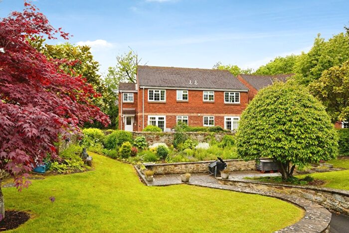 2 Bedroom Maisonette For Sale In Greenway Lane, Charlton Kings, Cheltenham, Gloucestershire, GL52