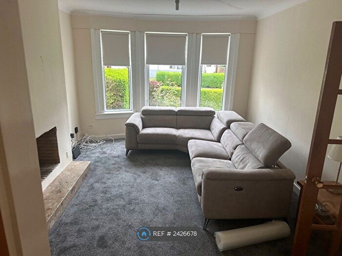 2 Bedroom Flat To Rent In Truce Road, Glasgow, G13