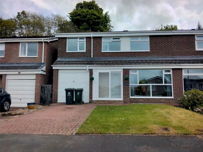 4 Bedroom Semi-Detached House To Rent In Rowan Grove, Prudhoe, NE42