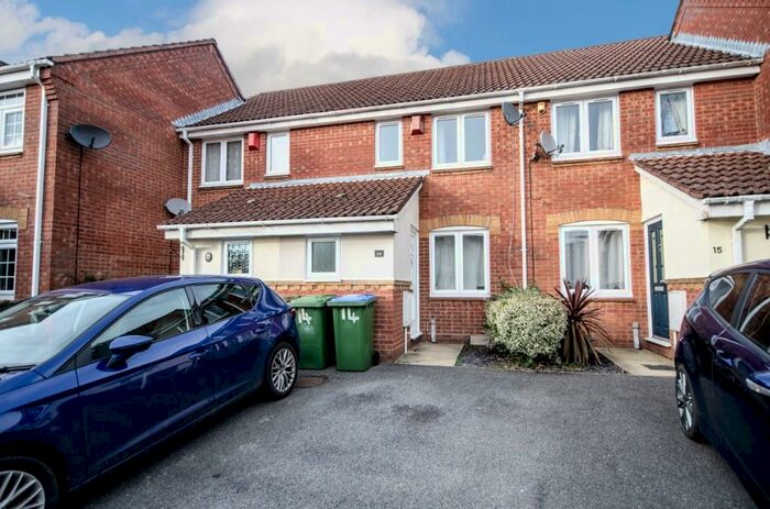 2 Bedroom Terraced House To Rent In Mosaic Close, Netley Common, Hampshire, SO19
