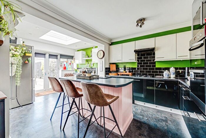 2 Bedroom Terraced House For Sale In Ferndale Road, Swindon, Wiltshire, SN2