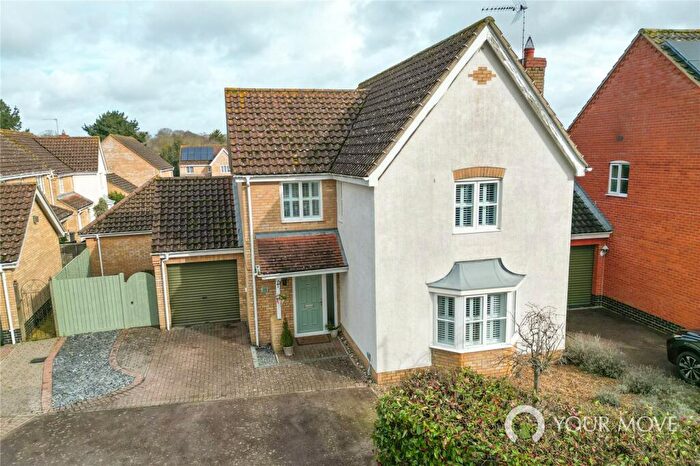 4 Bedroom Detached House For Sale In Guildhall Road, Worlingham, Beccles, Suffolk, NR34