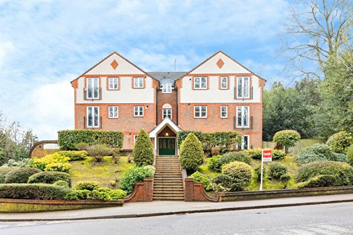 1 Bedroom Flat For Sale In Eastbury Road, Watford, WD19