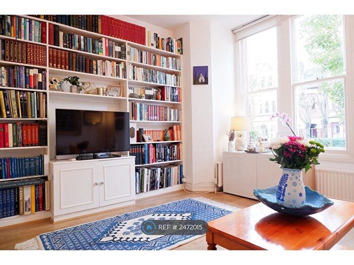 2 Bedroom Flat To Rent In Whitehall Park, London, N19