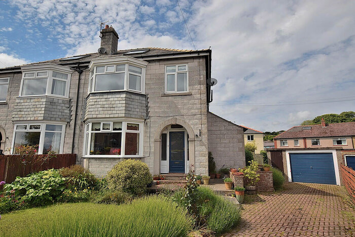 3 Bedroom End Of Terrace House For Sale In Riseber, Leyburn, DL8