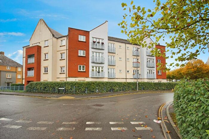 1 Bedroom Flat For Sale In Arnold Road, Mangotsfield, Bristol, BS16