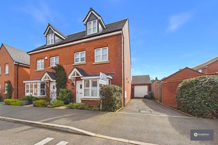 4 Bedroom Semi Detached House For Sale In Boundary Road, Padbury, MK18