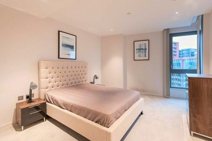 1 Bedroom Flat To Rent In Camley Street, King's Cross, London, N1C