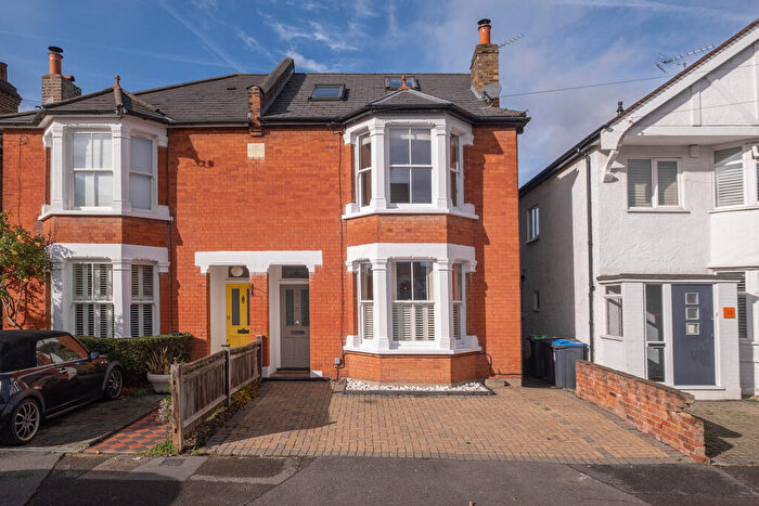 5 Bedroom House For Sale In Worthington Road, Surbiton, KT6