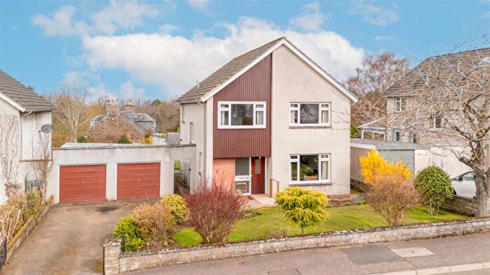 3 Bedroom Detached House For Sale In Corsie Drive, Perth, PH2