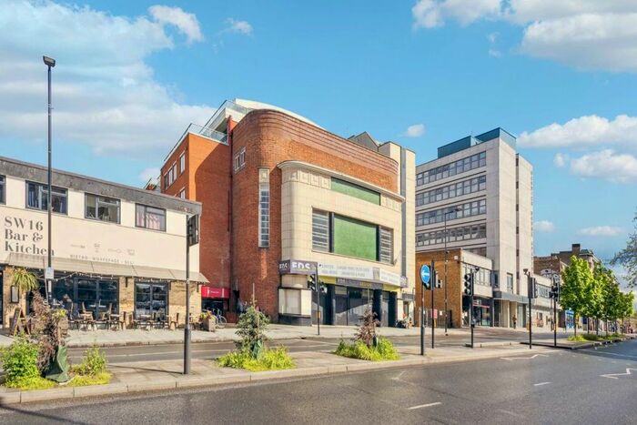 1 Bedroom Flat To Rent In Streatham High Road, London, SW16