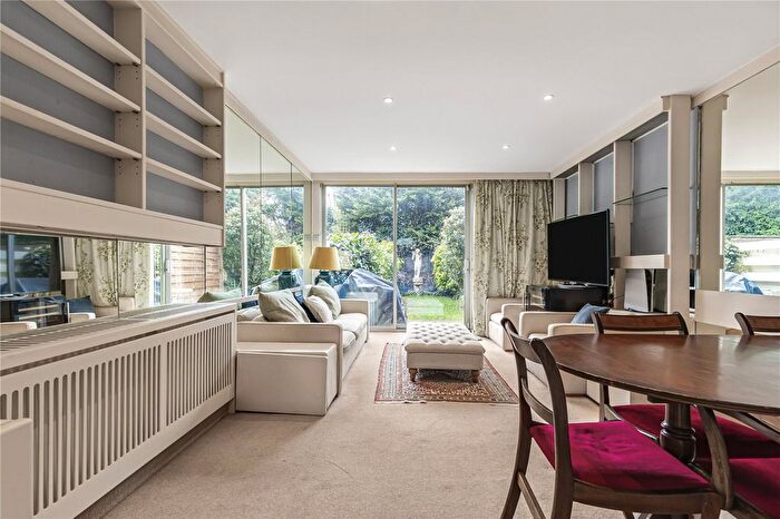 2 Bedroom Terraced House To Rent In Mercier Road, Putney, London, SW15