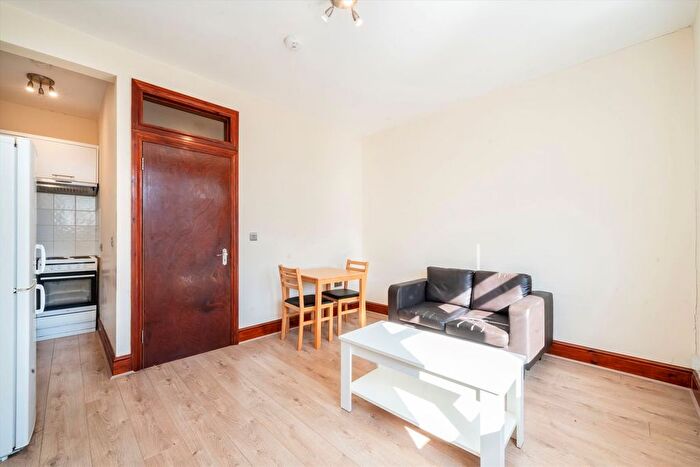 Detached House For Sale In Mount Park Crescent, Ealing, W5