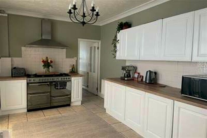 3 Bedroom House To Rent In Pembrey Road, Llanelli, Carmarthenshire, SA15