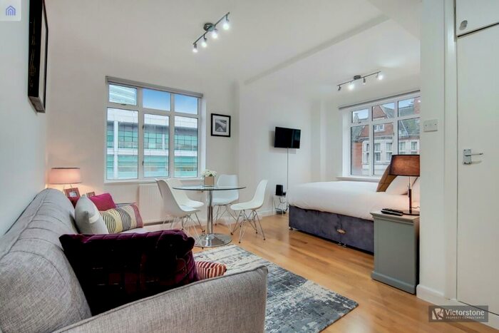 Studio To Rent In Warren Court, Warren Street, Fitzrovia, London, NW1