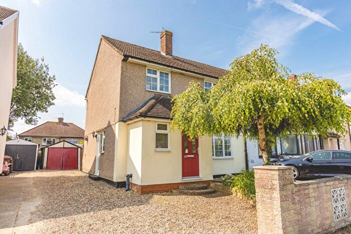 3 Bedroom Terraced House For Sale In Buttermere Avenue, Burnham, SL1