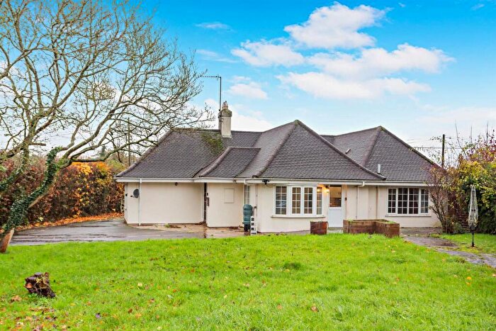 4 Bedroom Detached Bungalow For Sale In Drake Lane, Cam, Dursley, GL11