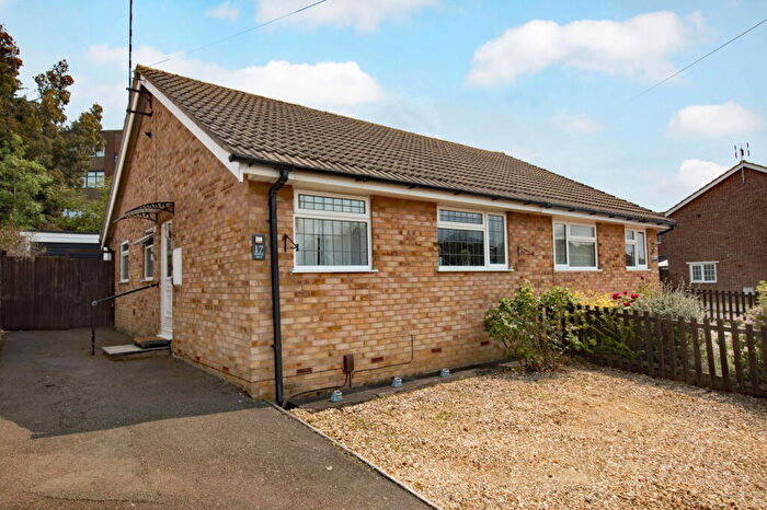 2 Bedroom Semi-Detached Bungalow For Sale In Bishops Drive, Kettering, NN15