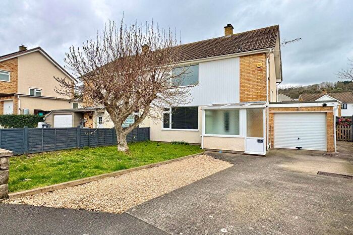 3 Bedroom Semi-Detached House For Sale In The Weind, Worle - No Onward Chain, BS22