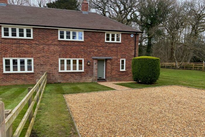 3 Bedroom Semi-Detached House To Rent In Tytheland Cottages, Woodlands, Bramdean, Alresford, SO24