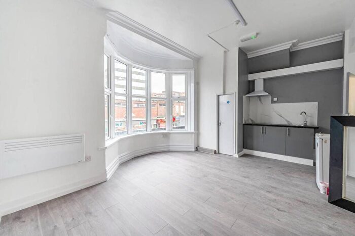 Studio To Rent In Station Road, , Harrow On The Hill, HA1