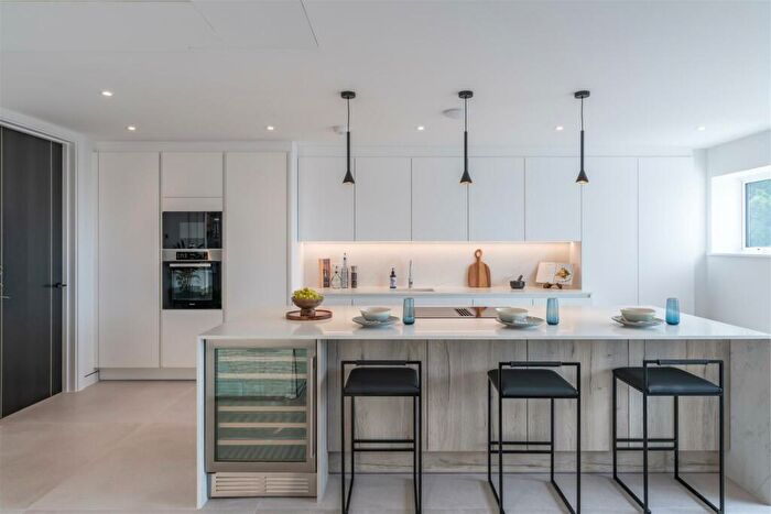 4 Bedroom Detached House For Sale In Open Day Saturday St Feb Am-pm, BH14