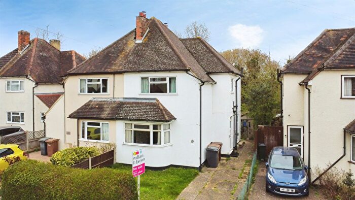 3 Bedroom Semi Detached House For Sale In Greenways, Chelmsford, CM1