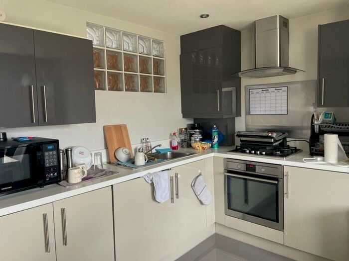 1 Bedroom Flat To Rent In Nibthwaite Road, Harrow, Middlesex, HA1