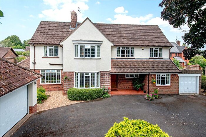 4 Bedroom Detached House For Sale In Batts Park, Taunton, TA1
