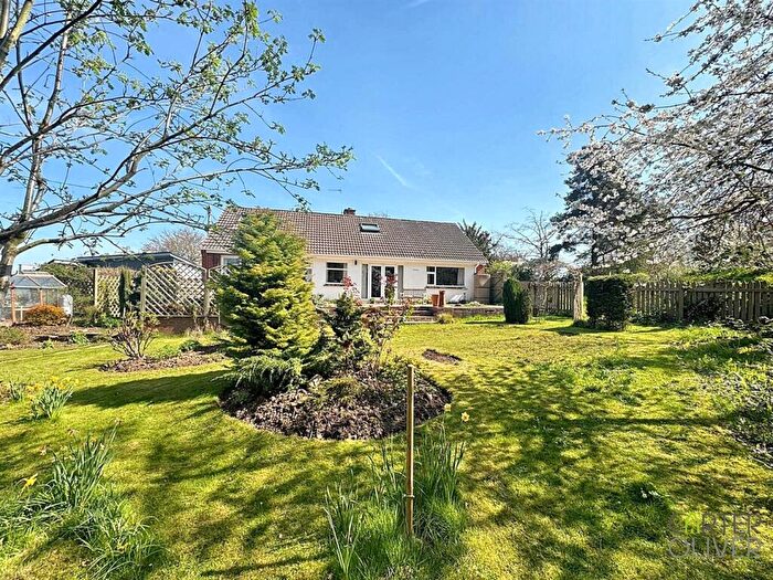 4 Bedroom Detached House For Sale In Ell Lane, Brinklow, Rugby, CV23