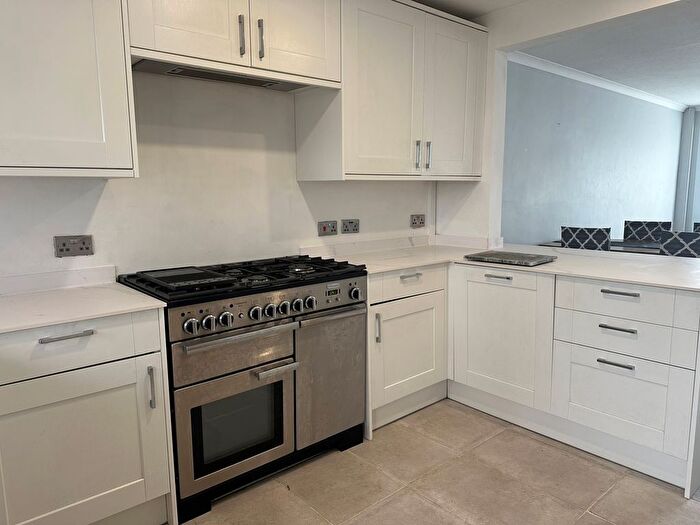 2 Bedroom Bungalow To Rent In Lady Garne Road, Dover, CT15