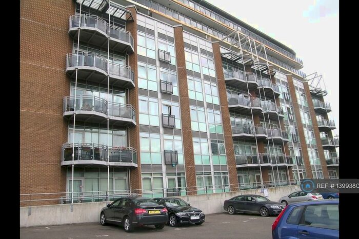 4 Bedroom Flat To Rent In Gerry Raffles Square, London, E15