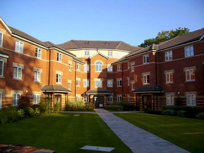 2 Bedroom Flat To Rent In Starling Close, Sharston, M22