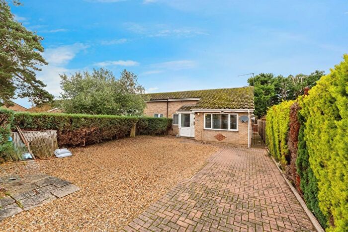 2 Bedroom Semi-Detached Bungalow For Sale In Rowan Drive, Brandon, IP27