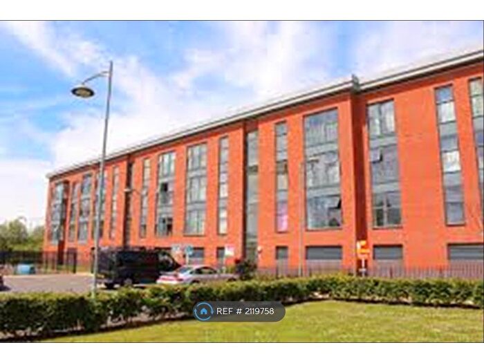 2 Bedroom Flat To Rent In Wolverhampton, Wolverhampton, WV4