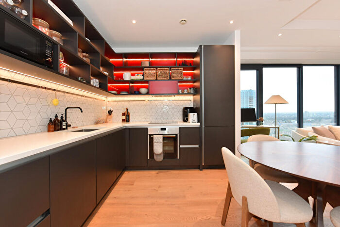 2 Bedroom Flat For Sale In Corson House, London City Island, Canary Wharf, E14