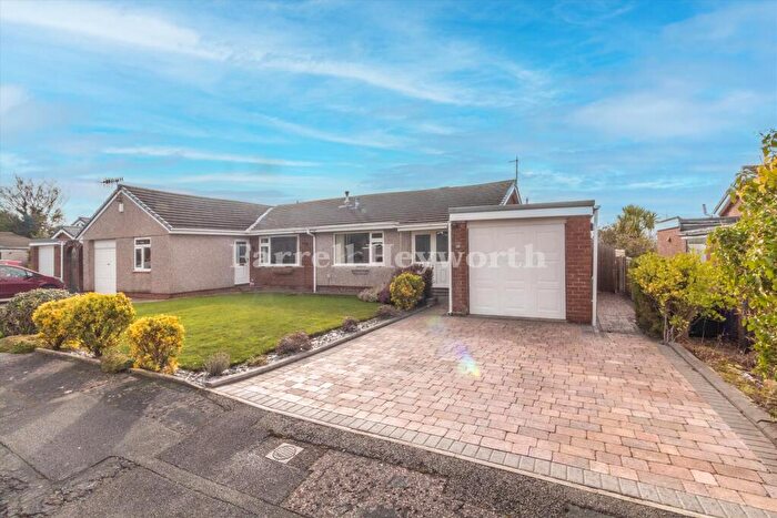 3 Bedroom Bungalow For Sale In Redcar Road, Lancaster, LA1