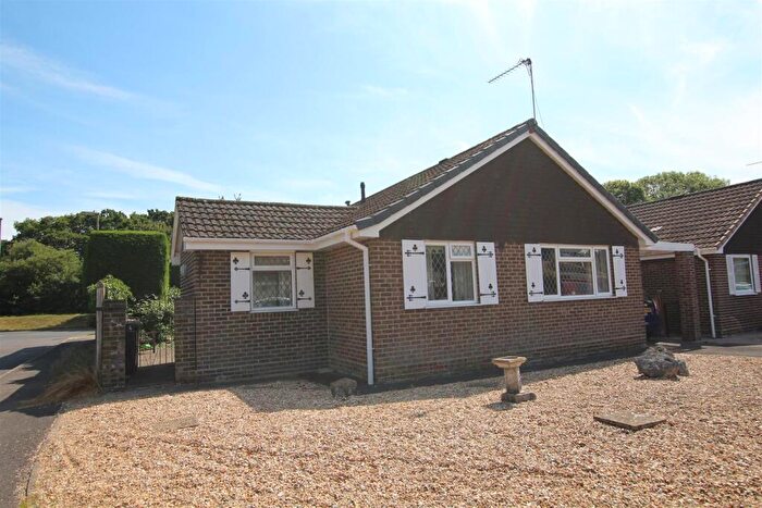 2 Bedroom Detached Bungalow For Sale In Abbotsbury Road, Bishopstoke, Eastleigh, SO50