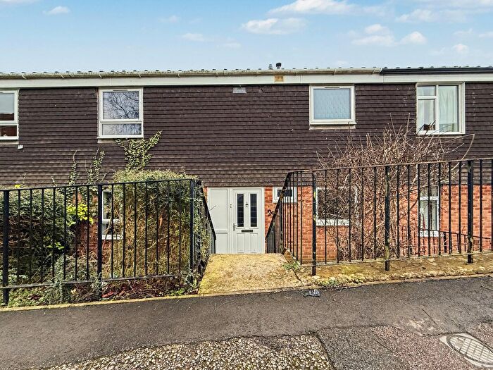 3 Bedroom Terraced House For Sale In Lansdown Road, Faringdon, SN7