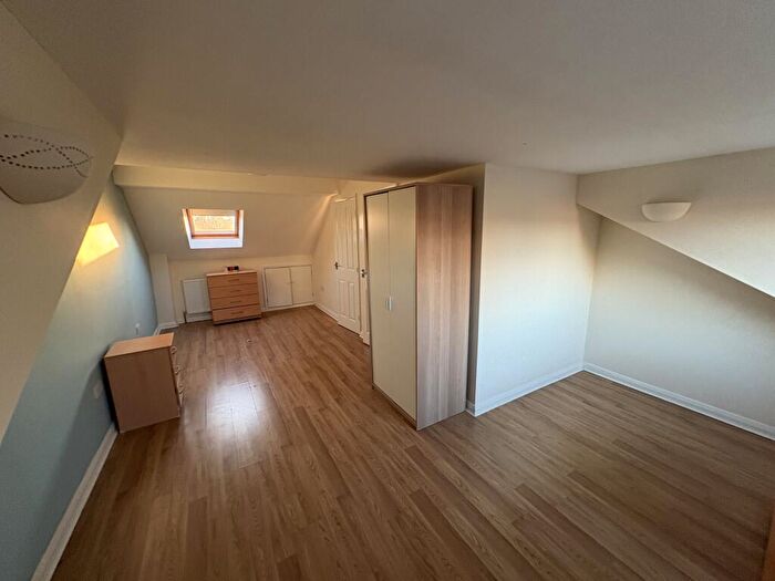 2 Bedroom Apartment To Rent In Temple Road, Temple Road, Oxford, OX4