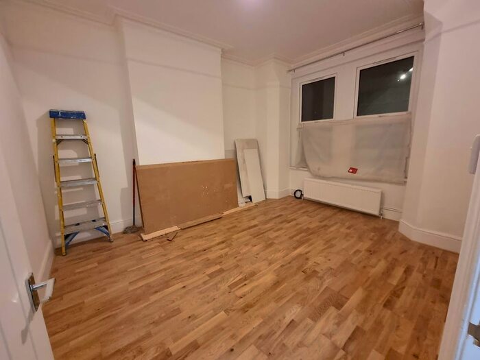 2 Bedroom Flat To Rent In Manchester Road, South Tottenham, N15