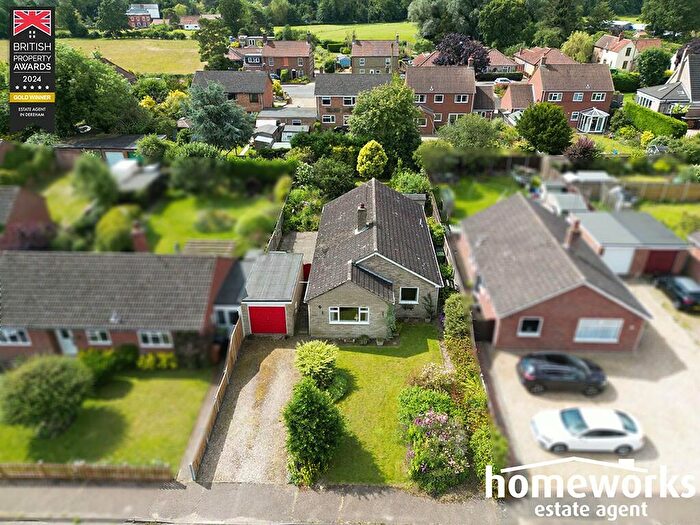 3 Bedroom Detached House For Sale In Wensum Drive, NR20