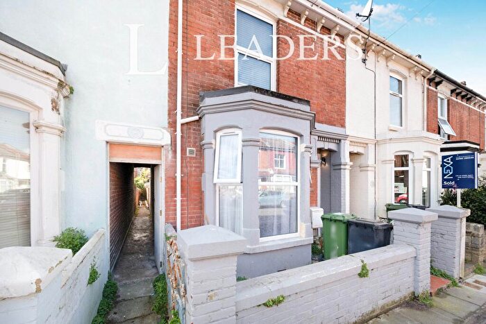 5 Bedroom Terraced House To Rent In Fawcett Road, Southsea, PO4