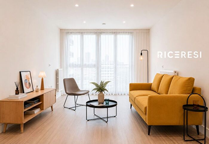 2 Bedroom Property To Rent In Affinity View, London, E16