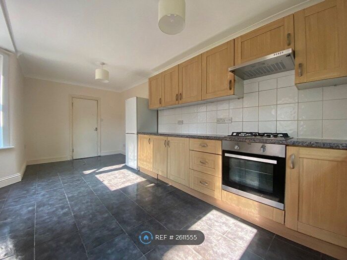 4 Bedroom Terraced House To Rent In St Albans Crescent, London, N22