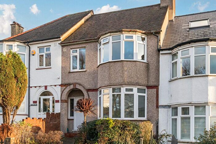 3 Bedroom Terraced House For Sale In Grange Hill, South Norwood, London, SE25