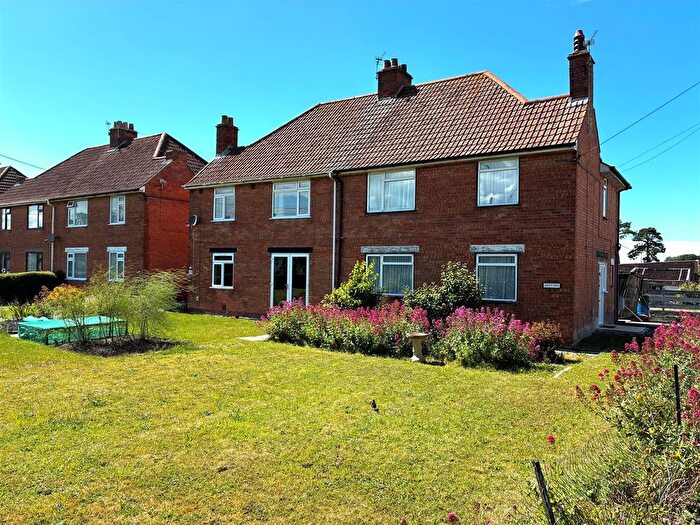 3 Bedroom Semi Detached House For Sale In Church Street, Highbridge, TA9