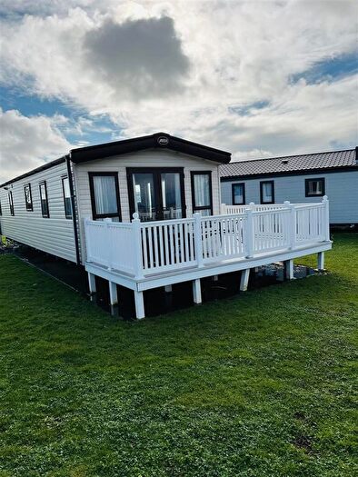 2 Bedroom Hotel For Sale In Kestrel Heights, Devon Cliffs, EX8