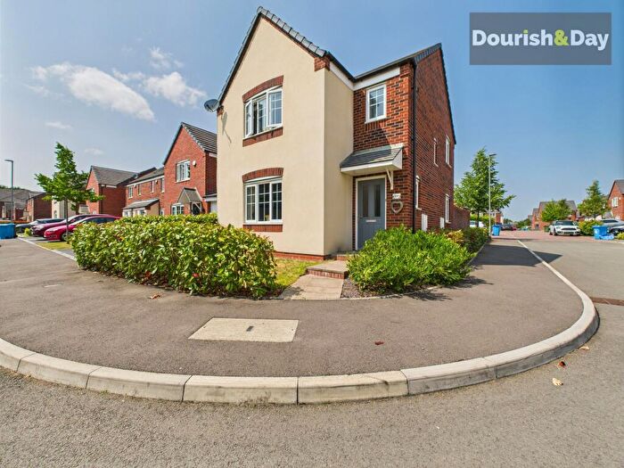 3 Bedroom Detached House For Sale In Macbeth Close, Penkridge, ST19