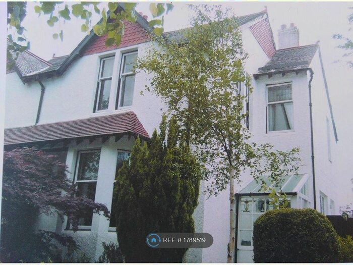 4 Bedroom Semi-Detached House To Rent In Giffnock, Glasgow, G46